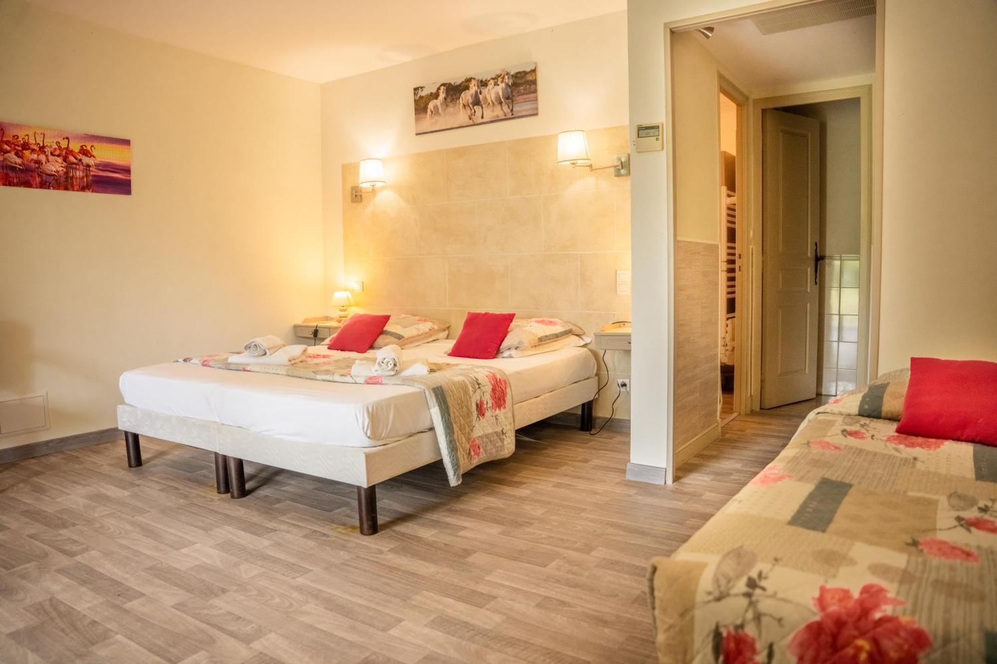 Hotel Des Granges Arles