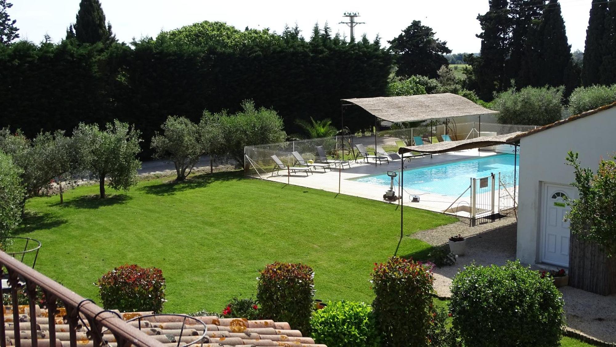Logis Des Granges Hotel 3*