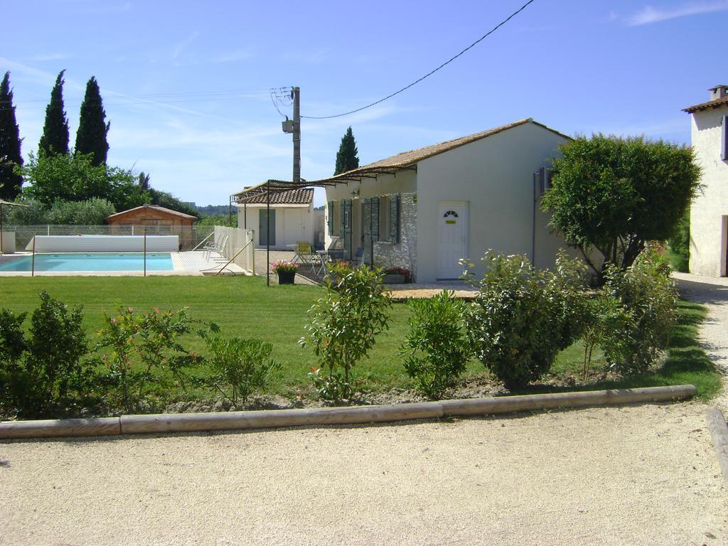 Logis Des Granges Arles