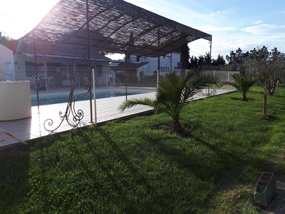 Logis Des Granges 3* Arles